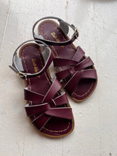 Load image into Gallery viewer, Salt Water Original Sandal in Claret