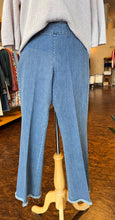 Load image into Gallery viewer, Avenue Montaigne Leo Pants in Light Denim