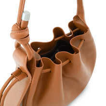 Load image into Gallery viewer, benho Ina Bag Medium Pebble Clay