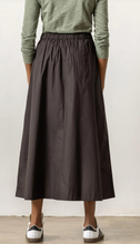 Load image into Gallery viewer, Lilla P Poplin Button Front Skirt in Expresso