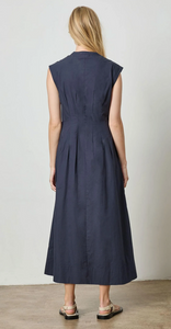 Lilla P Sleeveless Seamed Maxi Dress