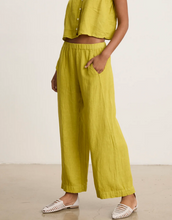 Load image into Gallery viewer, Velvet Lola Linen Straight Leg Pant in Dandelion
