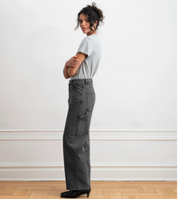 Load image into Gallery viewer, Loup Quinn Wide Leg Utility Jeans in Grey