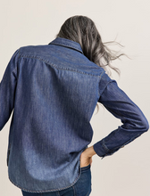 Load image into Gallery viewer, Pendleton Chambray Perfect One Pocket Shirt in Medium Wash
