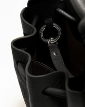 Load image into Gallery viewer, benho Ina Mini Crossbody Pebble Black