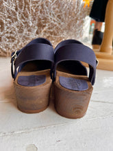 Load image into Gallery viewer, Sandgrens Milan Clog in Navy