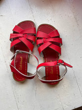Load image into Gallery viewer, Salt Water Original Sandals in Red